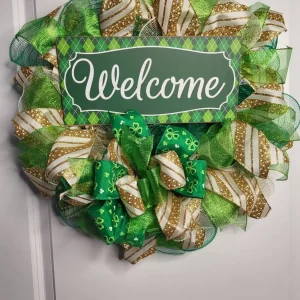 A St. Patrick's Day Wreath hanging on a door in Myrtle Beach.